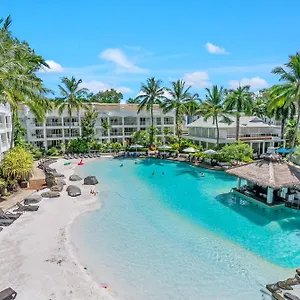 Apartment Elysium Private At Club &, Palm Cove